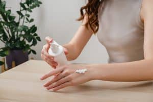 Cicatrisation cutanée : conseils pour une peau réparée plus vite
